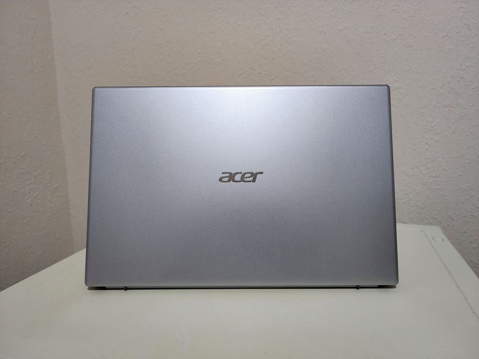 Noutbok ACER Aspire 3