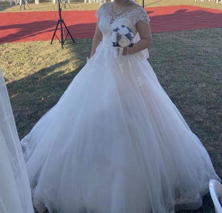 Булченска рокля без обръч стандарт размер