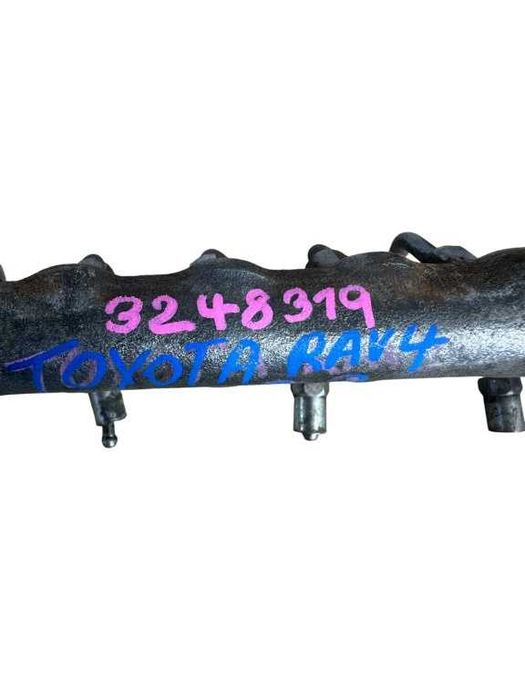 Rampa injectie Toyota RAV 4 2.2 euro 4 cod piesa 3248319