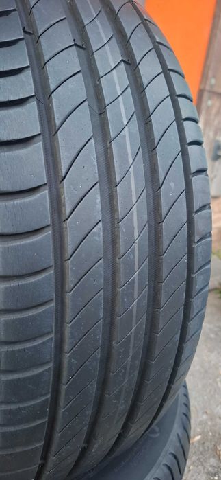 2бр. 205/55/16 Michelin 6.8mm грайфер, дот 20г. Безплатен монтаж
