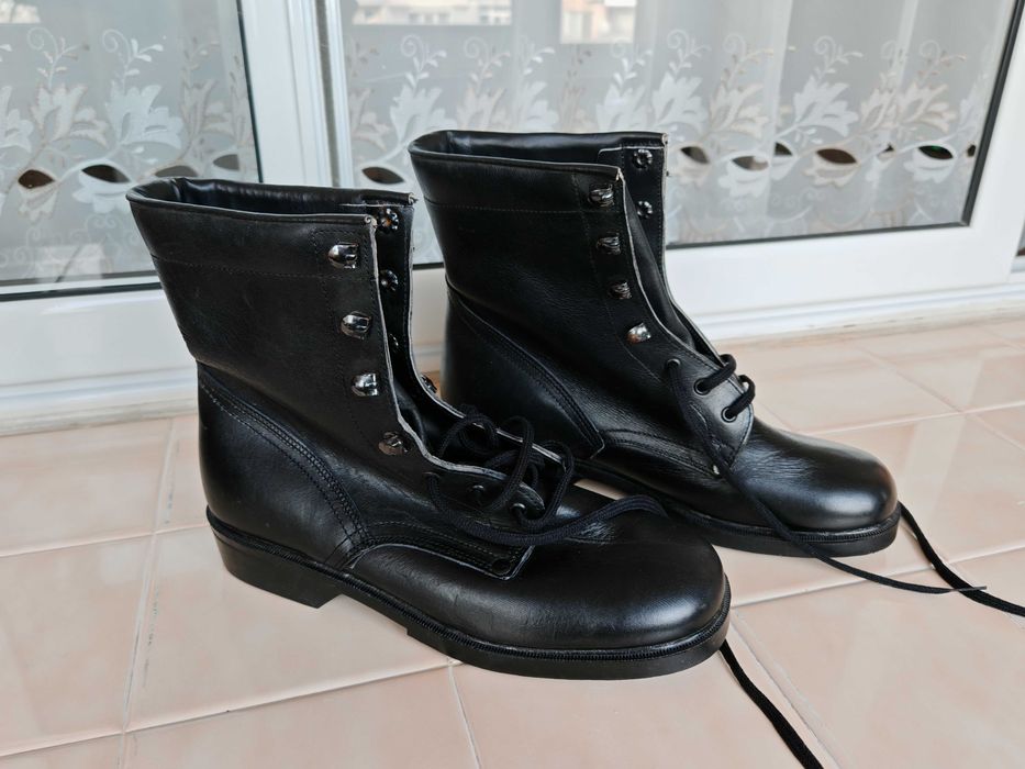 Български кубинки 43 номер