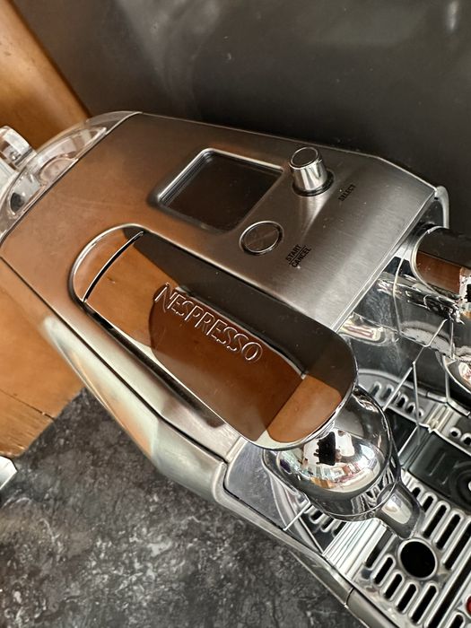 Кафе машина SAGE Creatista Plus Nespresso