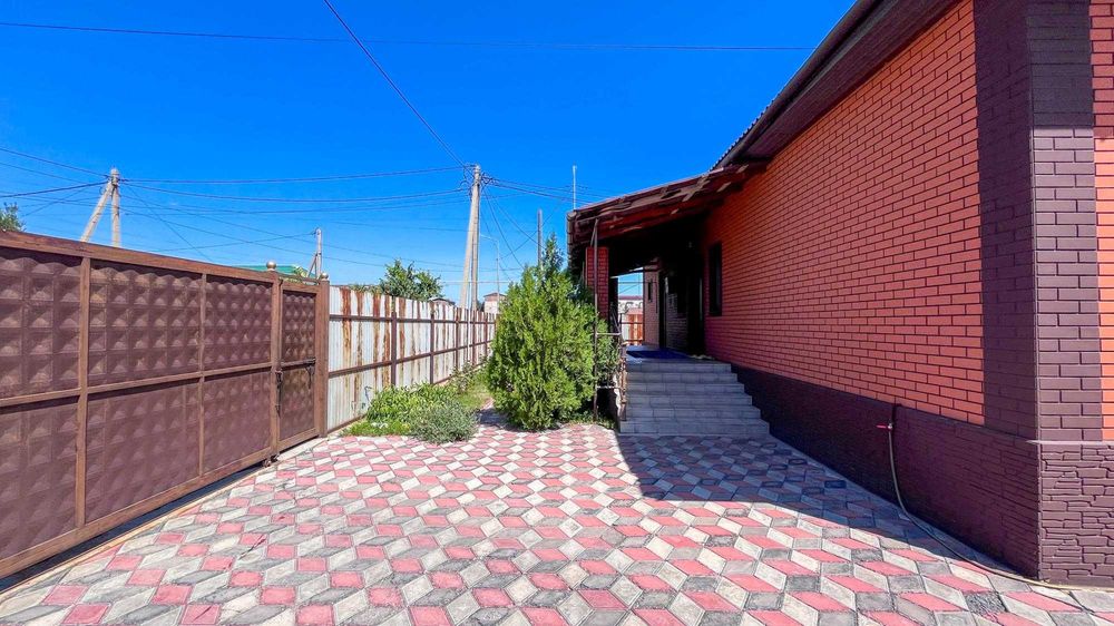 5 комнатный дом Баршын Империя