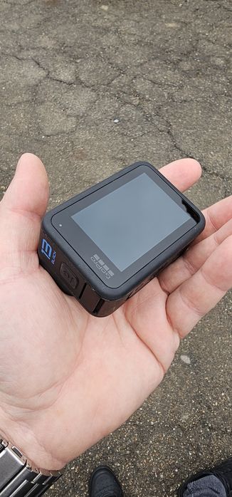 GoPro Hero 13 Black+ 4 acumulatori+ Accesorii (pret fix)