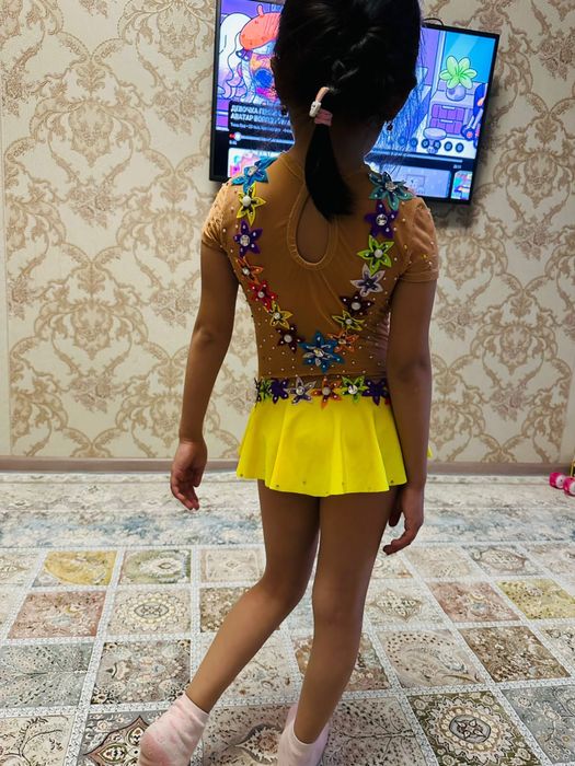 Продам купальник