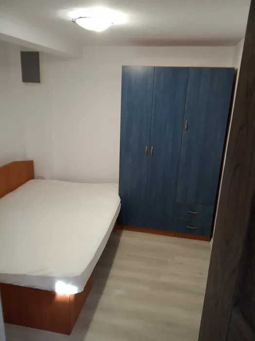 Schimb casa Poiana Tapului