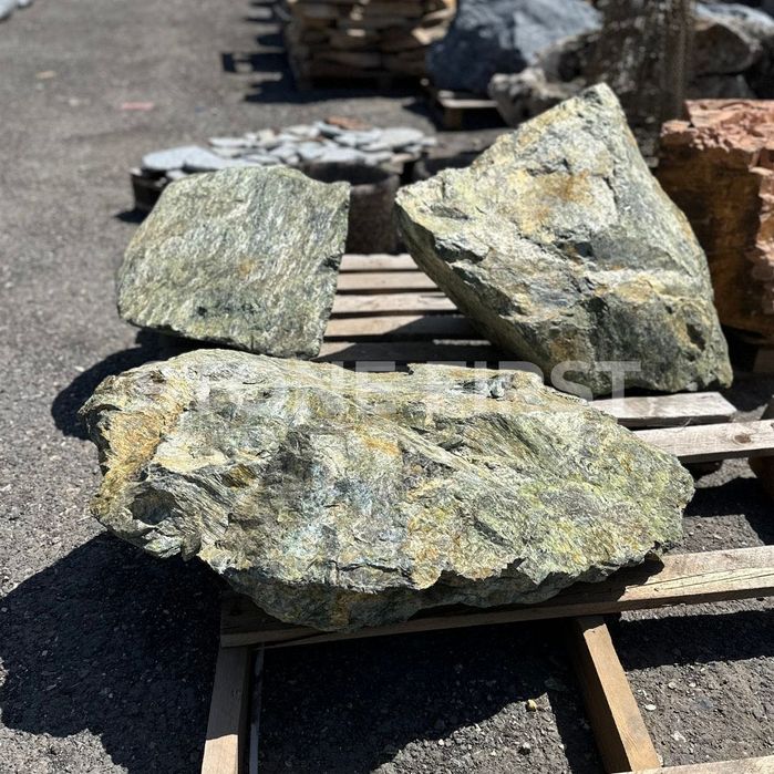 Змеевик (валуны)