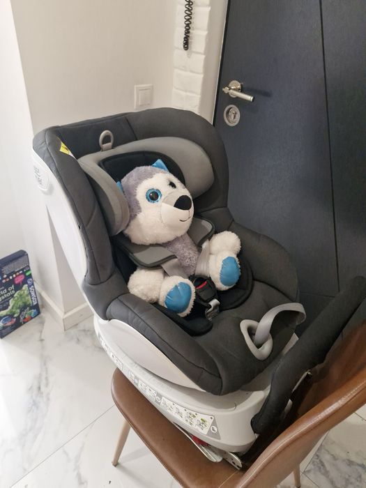 Scaun auto,  0-4 ani,  Britax Romer Dualfix 360