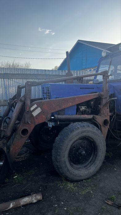 Продам трактор с куном + ковш, вилы, косилка.