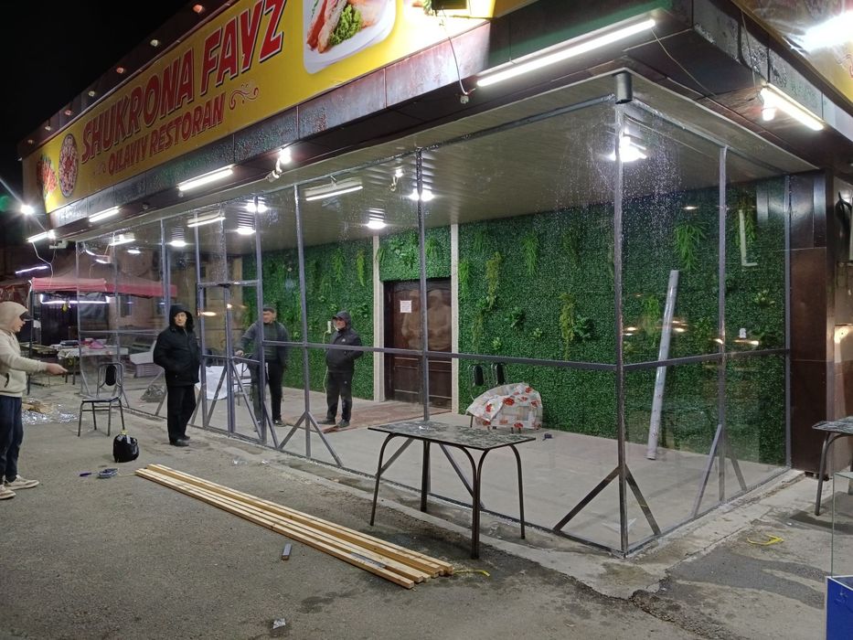 Tent banner salofan ustonovka