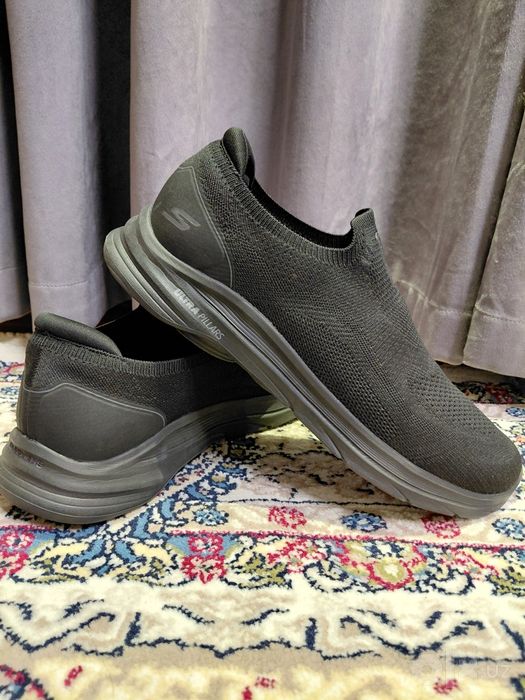 Оригинальные кроссовки Skechers