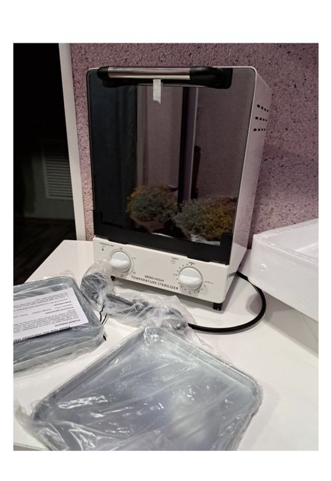 Срочно продам сухожаровой шкаф