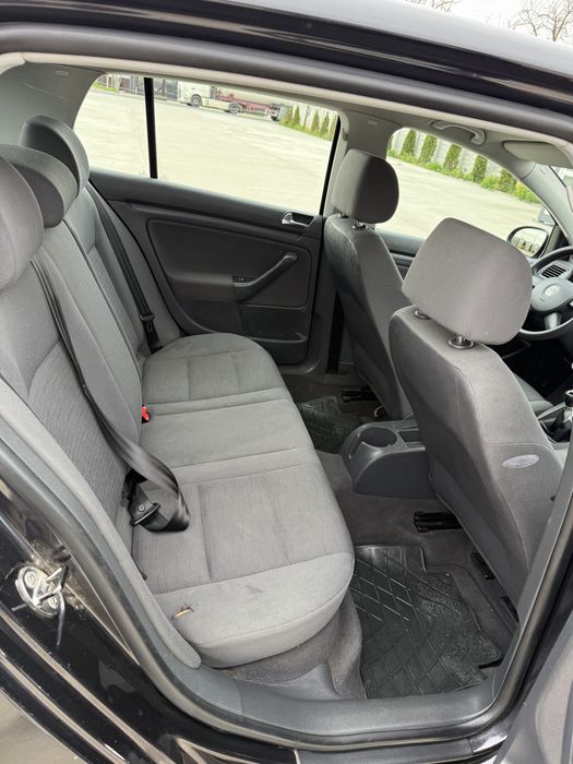 Volkswagen Golf 5 1.9 tdi