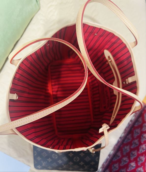 Geanta mare Neverfull,noua