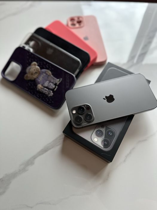 iPhone 13 Pro Max 128 GB — идеальное состояние