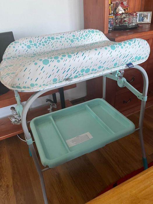 Masă de înfășat Chicco