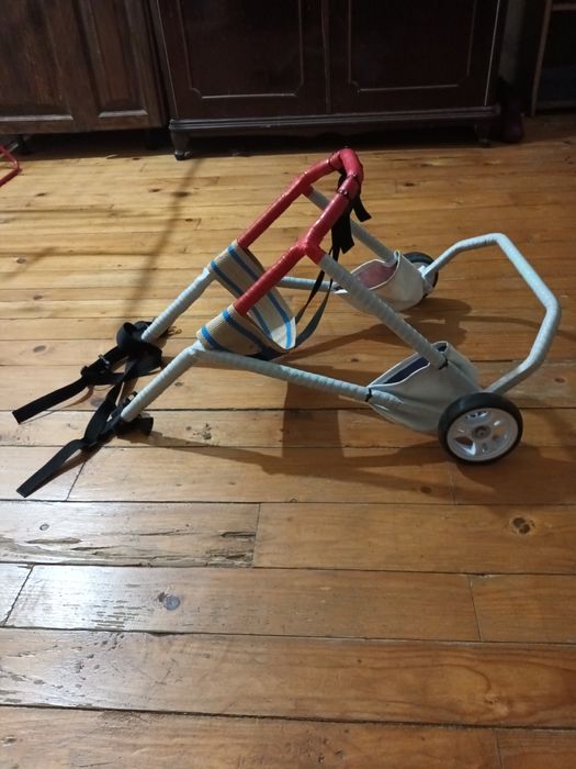 Cărucior câine handicapat/ paralizat