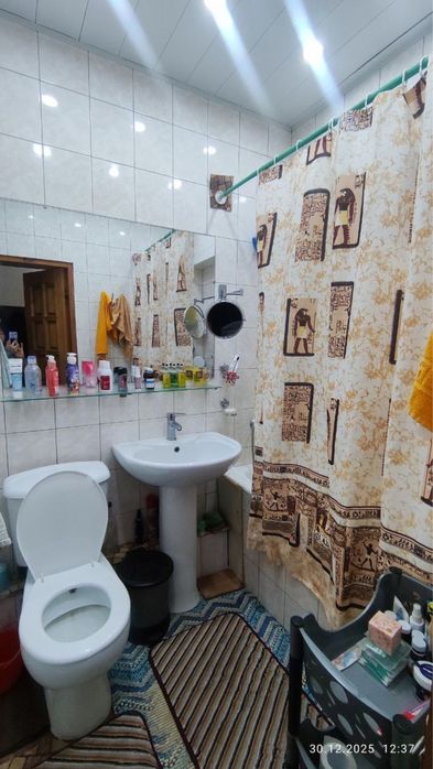 Продаётся просторная 5-комнатная квартира в Мирзо-Улугбекском районе