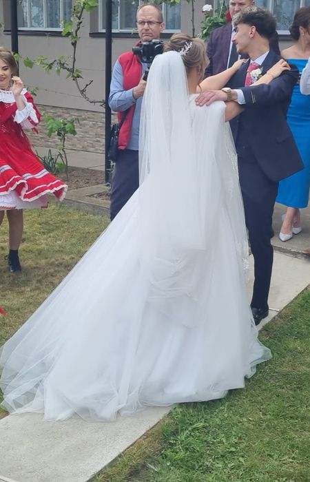 De vânzare rochie de mireasă