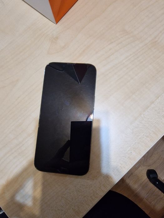 IPhone 13 pro, 256gb, в идеальном состоянии