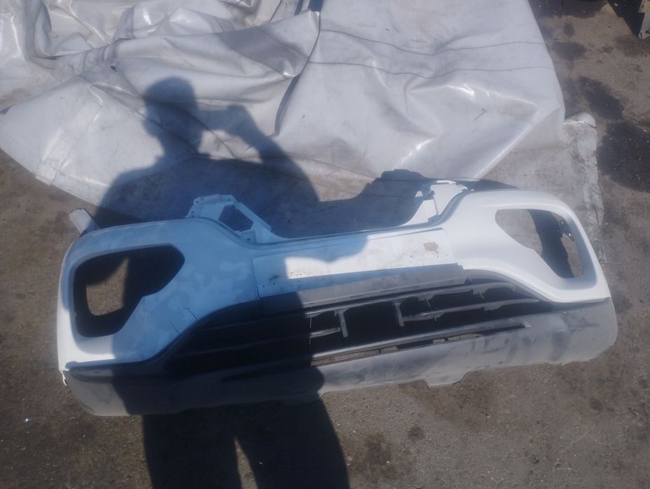 Bara fata Dacia spring cu defect mic