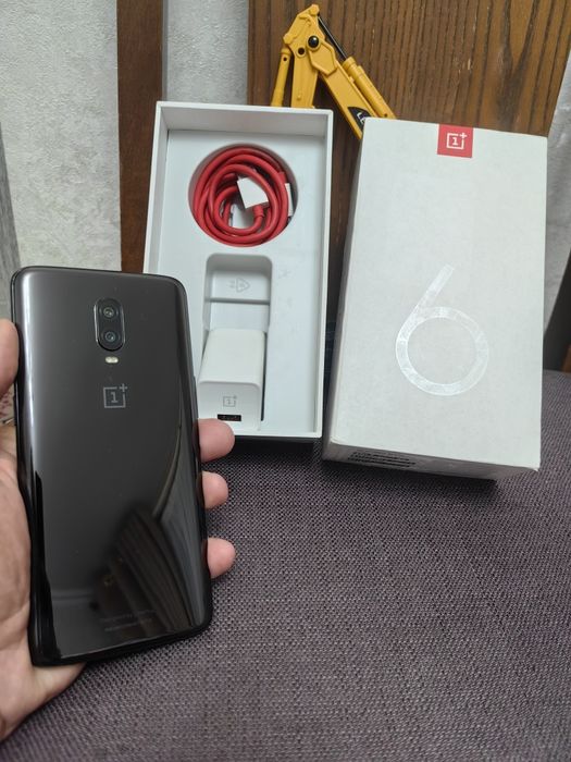 One Plus 6T ideal polniy komplekt