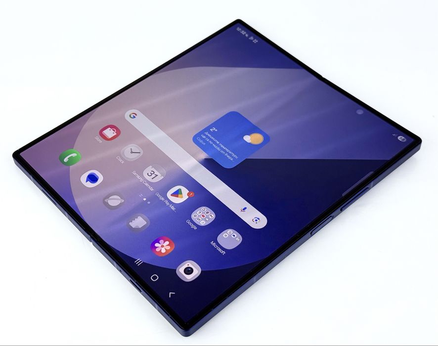 Samsung Galaxy Z Fold 6 5G 256GB 12RAM Navy Отличен! Гаранция!