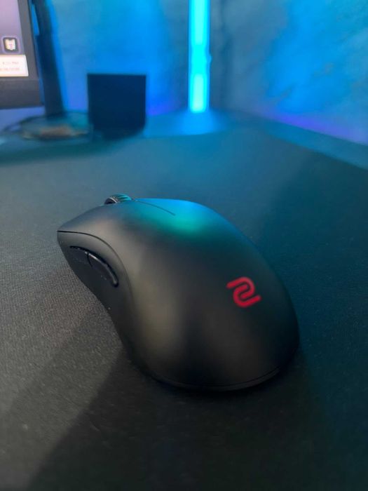 ZOWIE by BenQ U2-DW 4K Wireless Gaming Mouse - Black