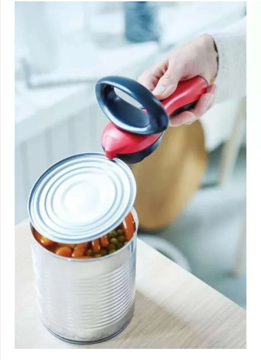 Продам консервный ключ Тапервей