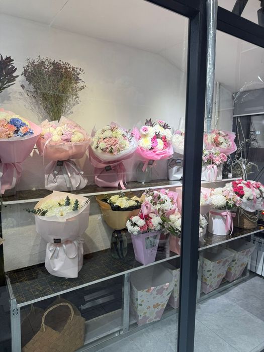 Продаётся готовый цветочный бизнес.
