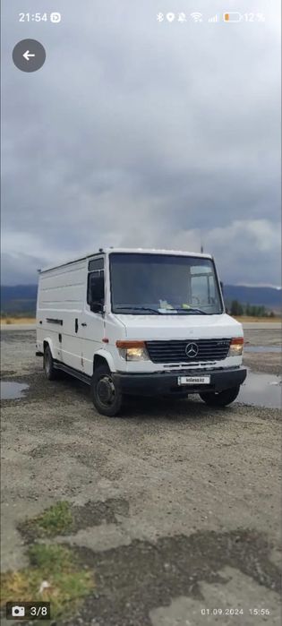 Mercedes Vario 814