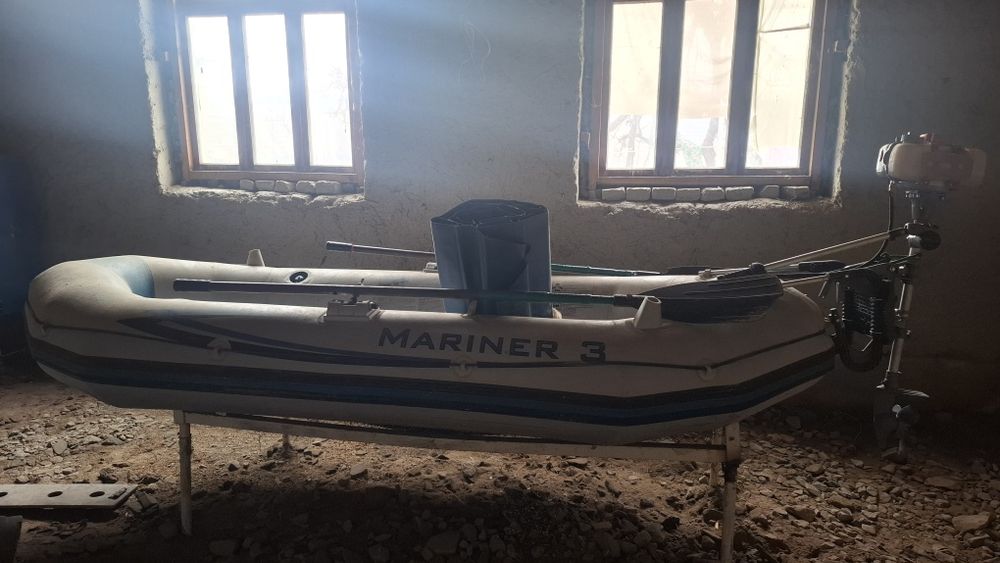 Lodka mariner 3 holati yaxshi sotiladi
