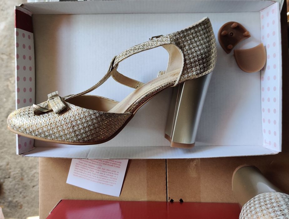 Pantofi Sanda Aurii Piele 37