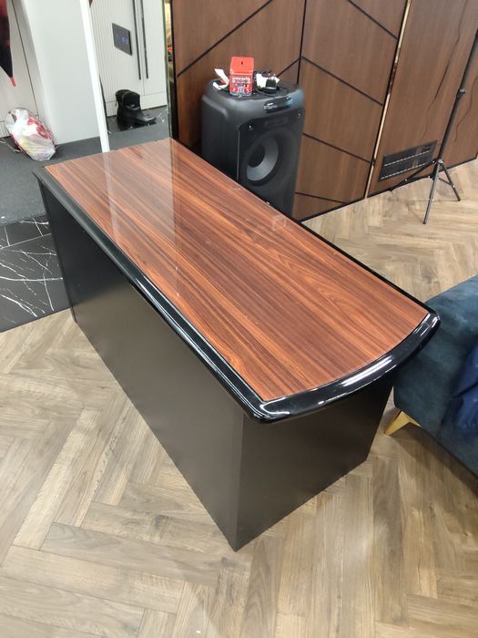 Продам спальный гарнитур Италия