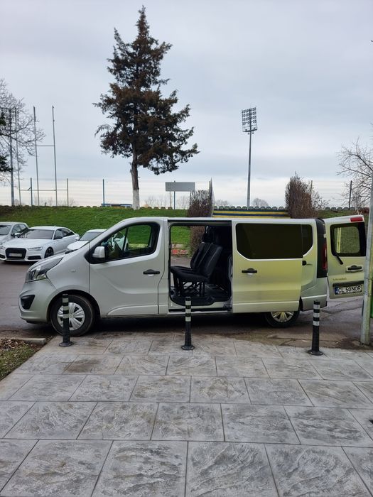 Opel Vivaro 2016