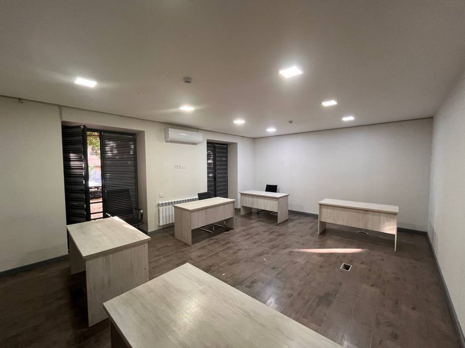 Сдается в аренду помещение/Евро офис с мебелью 94м2 - ЦУМ | Дустлар