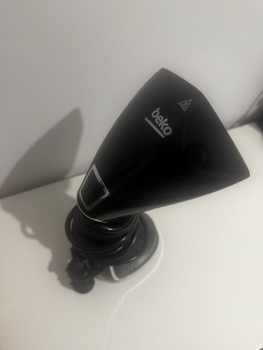 Fier de calcat vertical  Beko