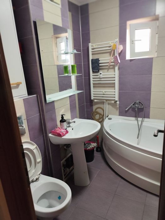 Apartament de închiriat cu 2 camere