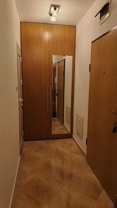 Уюутен двустаен апартамент с гараж в сърцето на София