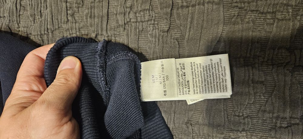 Суичърт Calvin Klein - размер М