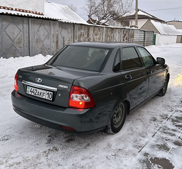 Продам Хорошую Приору