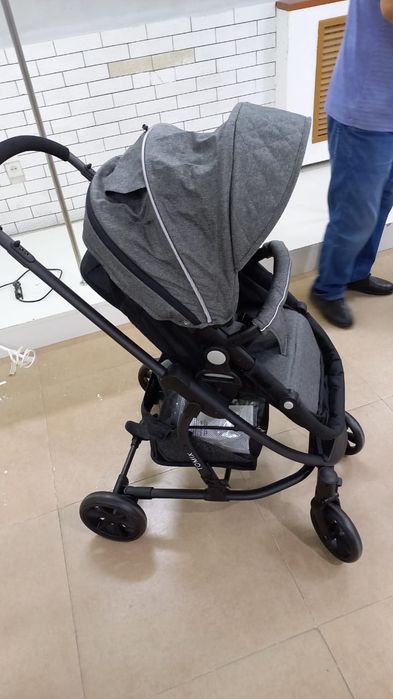 Коляска почти новая