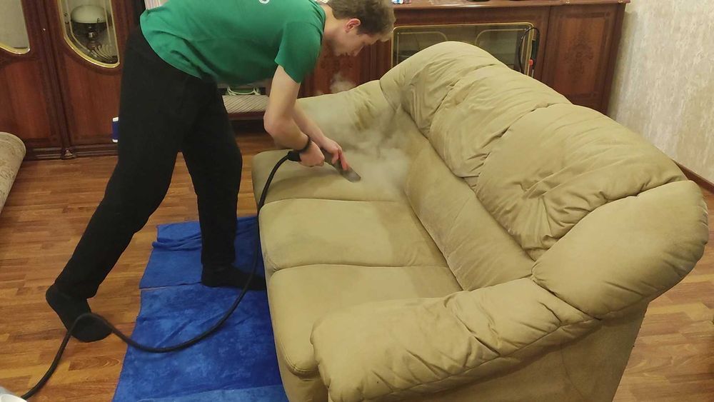 Профессиональная химчистка мебели и ковров. Быстро и выгодно с выездом