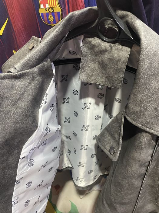 Продам куртку косуху