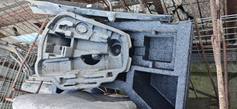 Dezmembrez Octavia 1