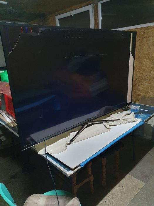 Tv samsung UE60H6200