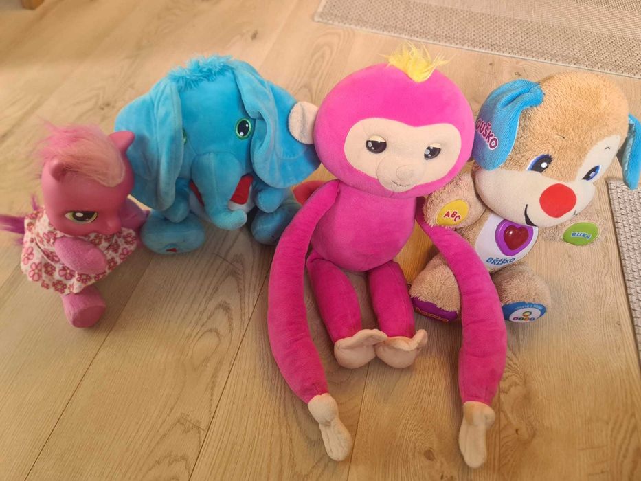 Jucarii Catel Fisher Price Elefant Cucu Bau - Maimuta Fingerlings Hugs
