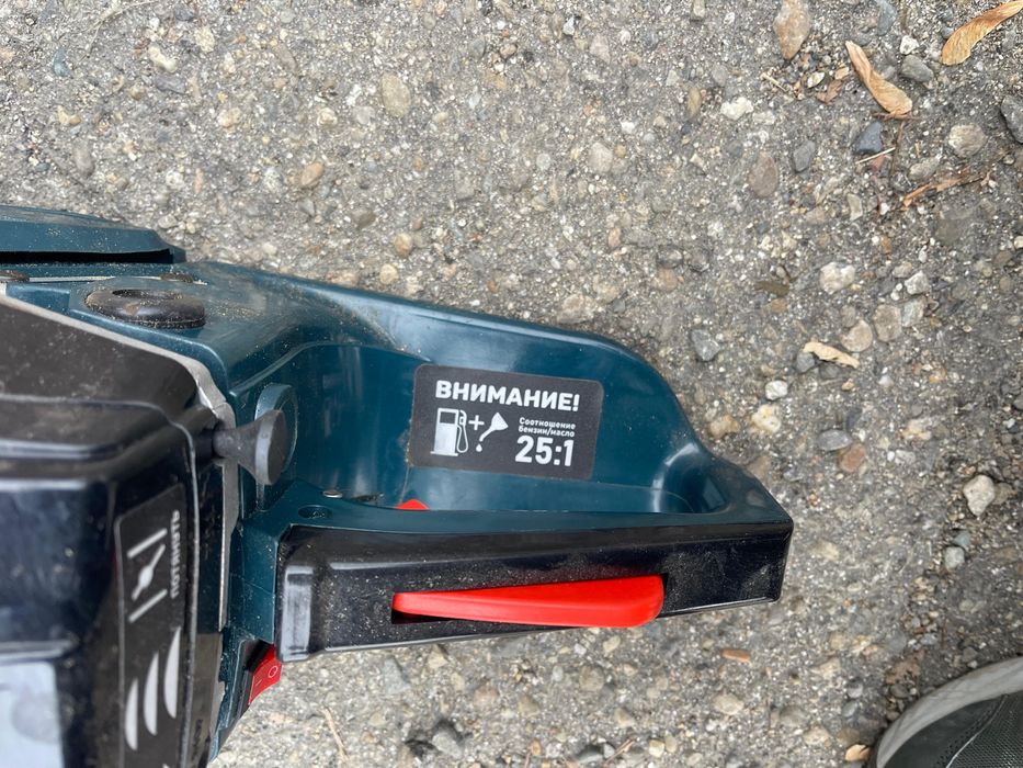 Продам бензопилу ALTECO GCS 52