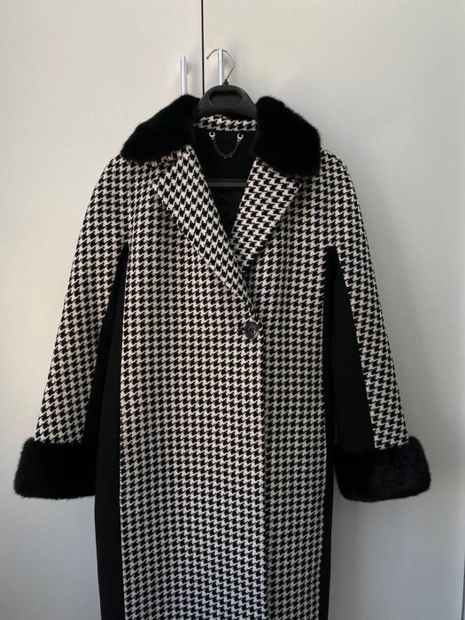 Кашемировое пальто с норкой