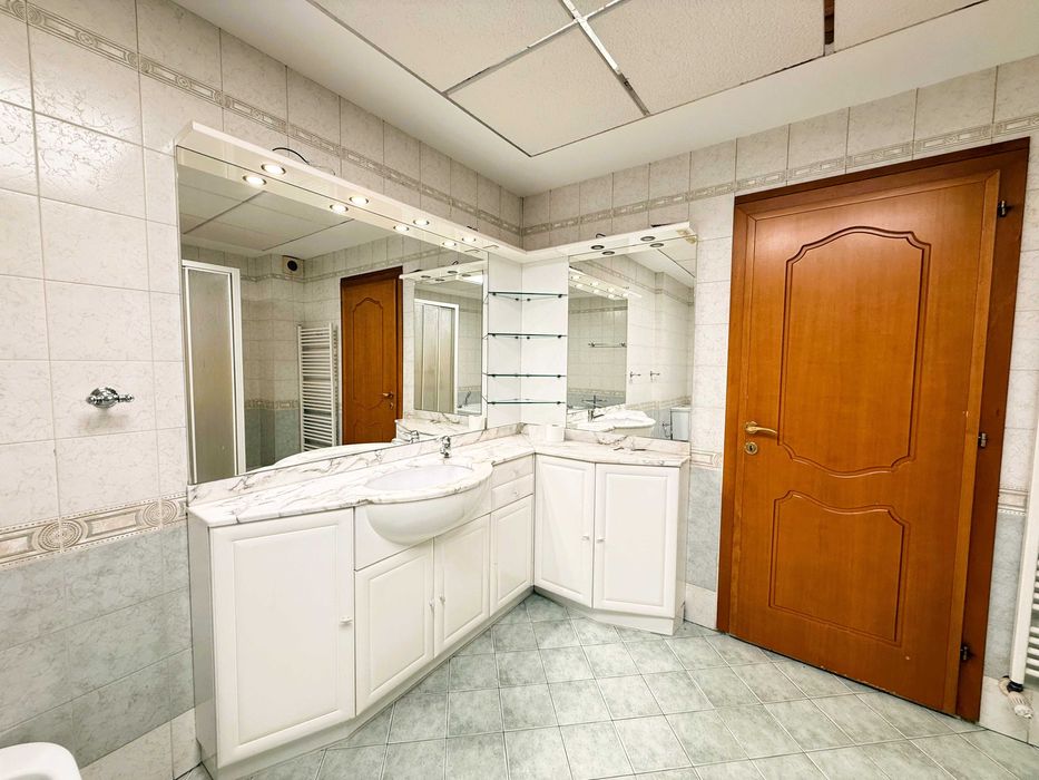 Продава се Многостаен апартамент в София, Лозенец - 350 кв.м за 4429 €/кв.м - Снимка #10